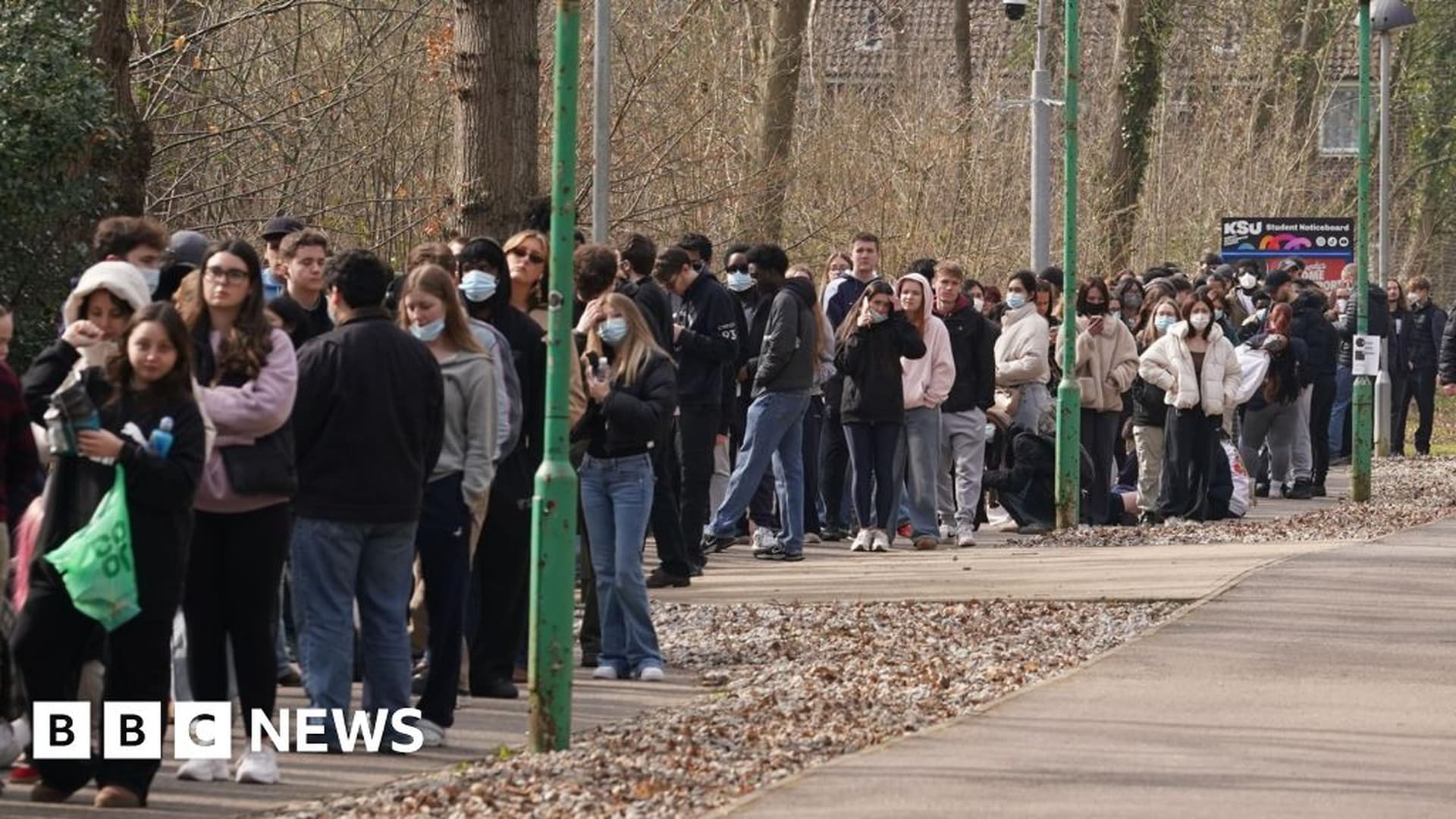 Global Health and Education Watch: Thousands get meningitis vaccine as experts wait to see