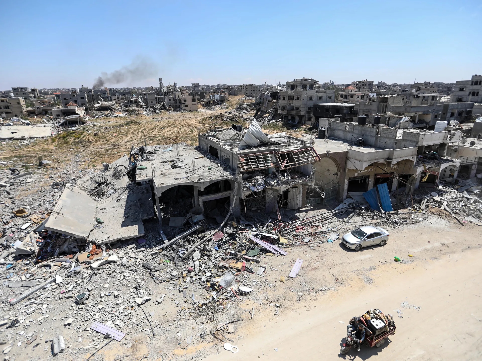 Global Health and Education Watch: Israeli air strikes on Gaza kill four Palestinians