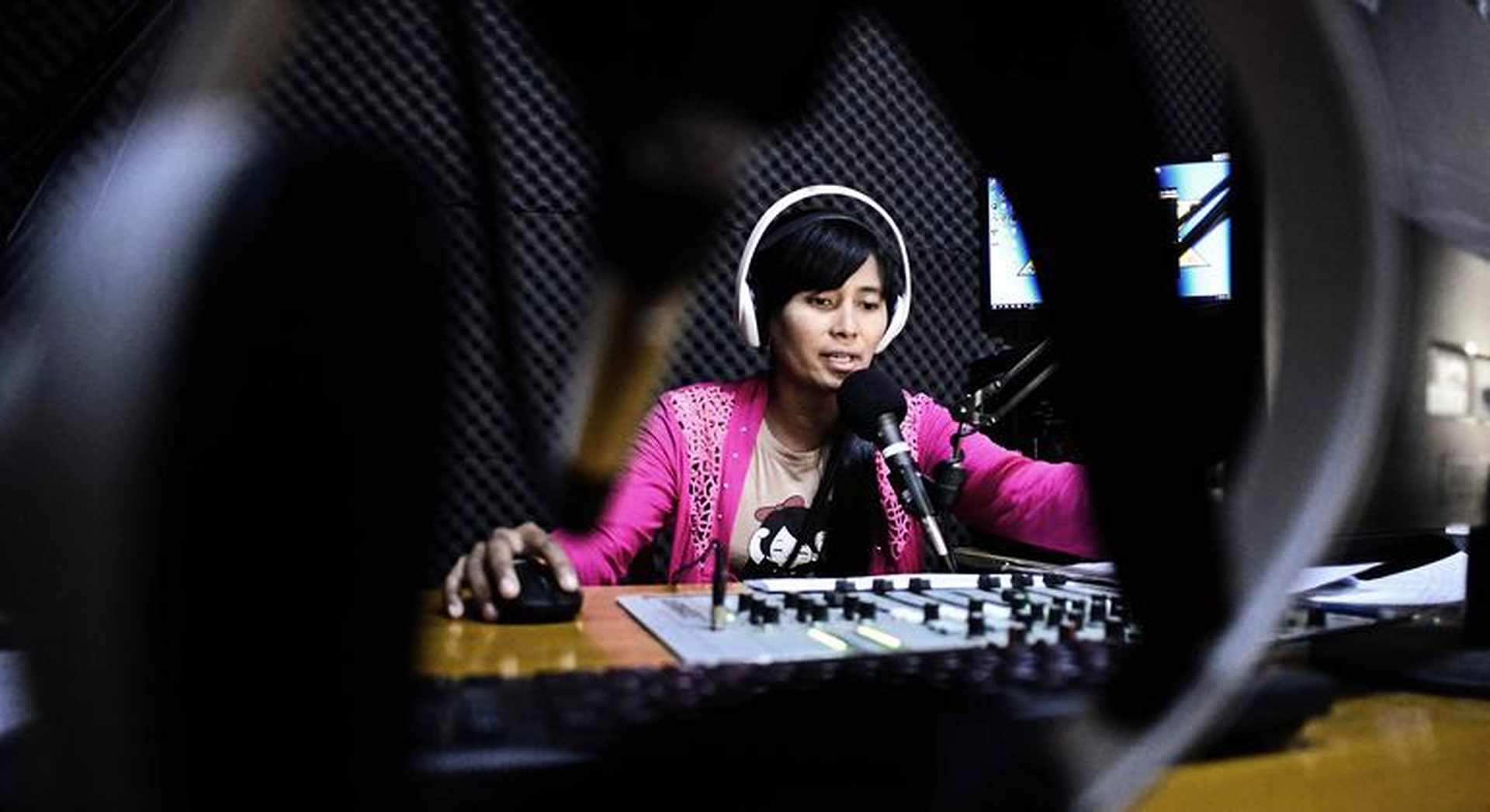AI Fuels Escalating Online Abuse Against Women Journalists, Threatening Global Press Freedom