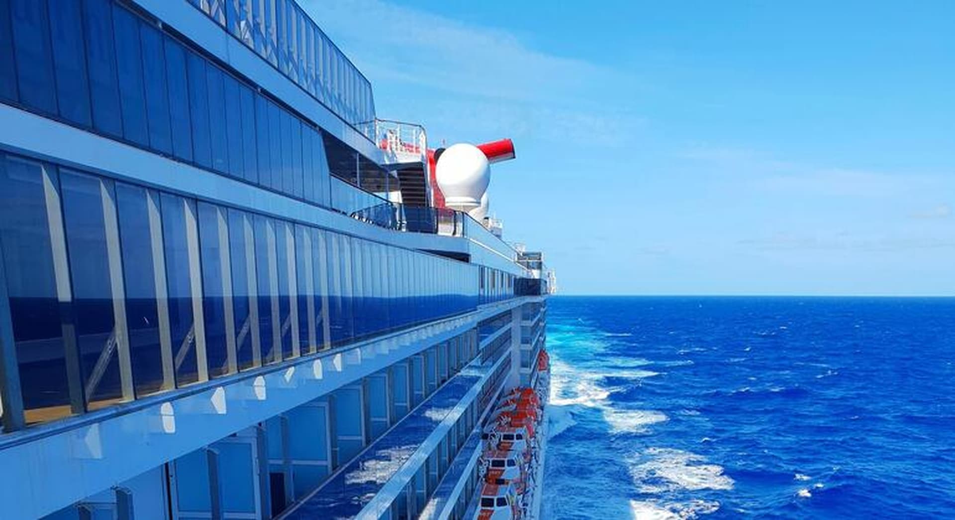 Hantavirus Outbreak on Cruise Ship Claims Three Lives, WHO Monitors Global Health Threat