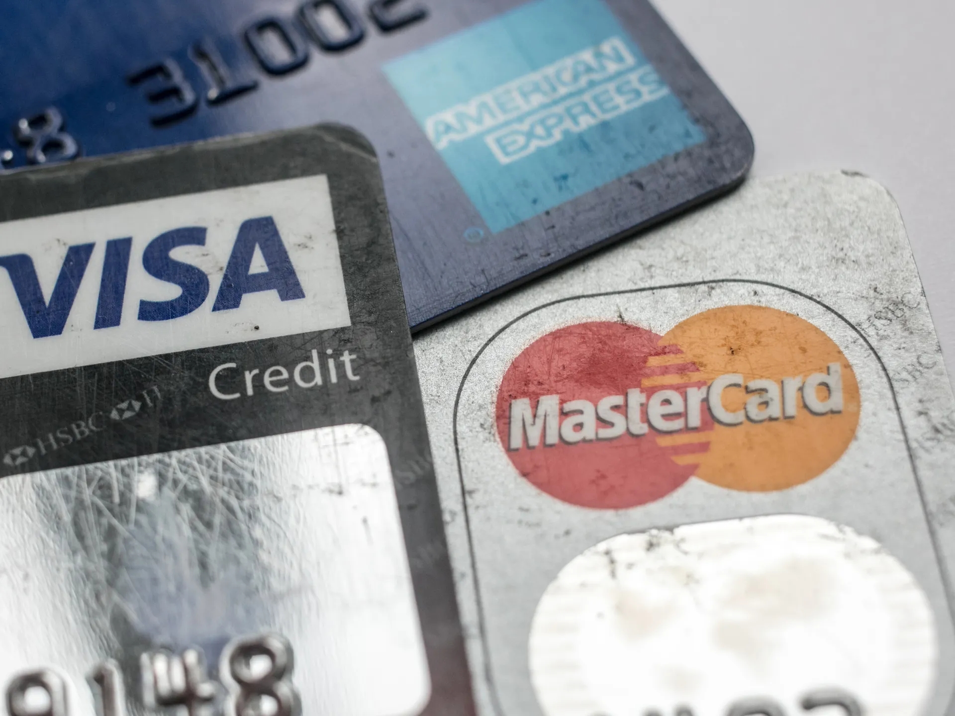 Global Health and Education Watch: Nearly three in four US scam victims report mental