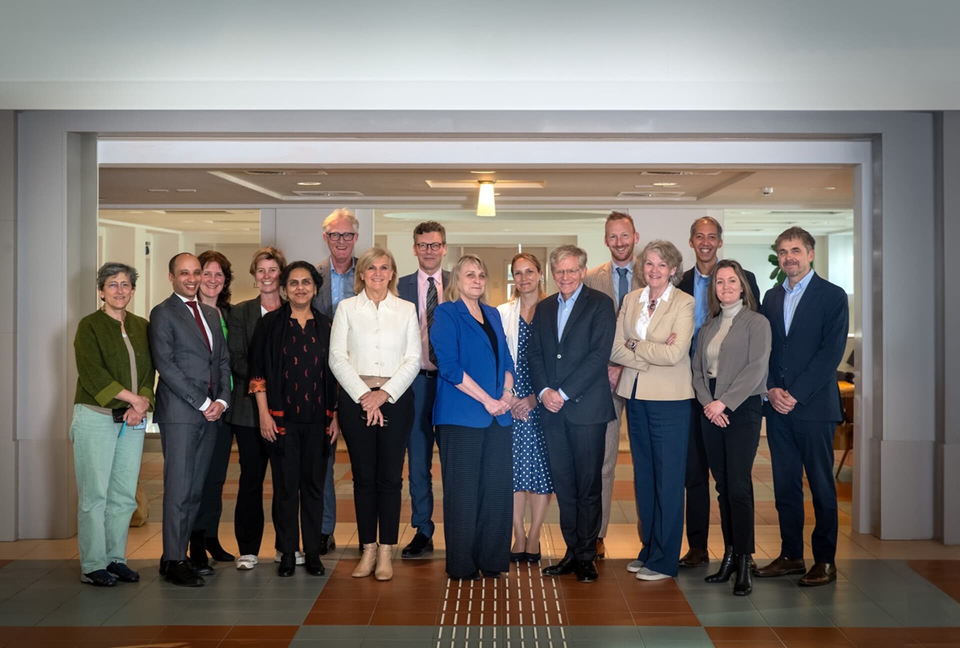Global Health and Education Watch: Enhancing Global Health and Well-Being: WHO and the Netherlands