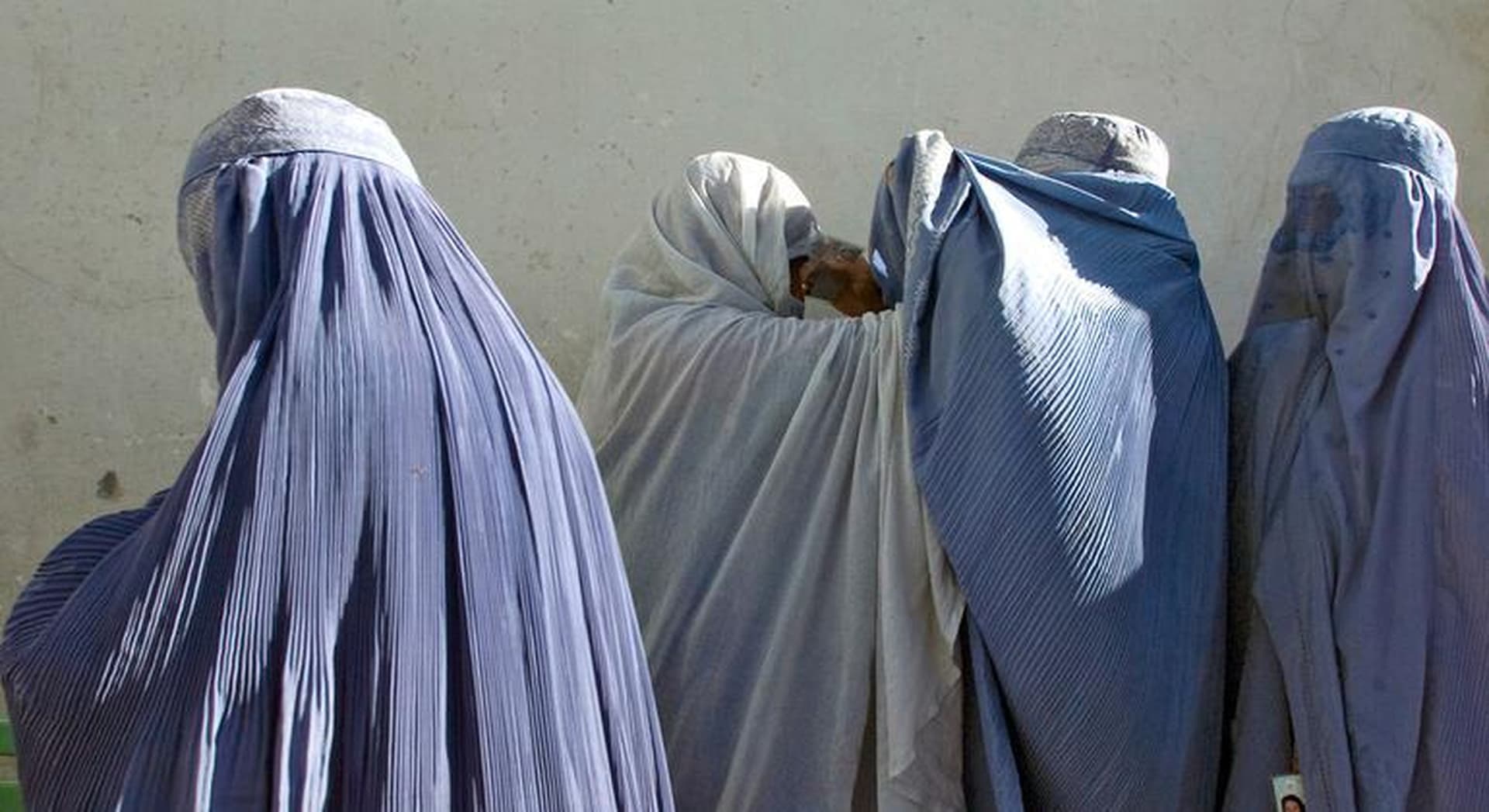 Global Health and Education Watch: World News in Brief: Afghanistan education, Myanmar flooding, Syria